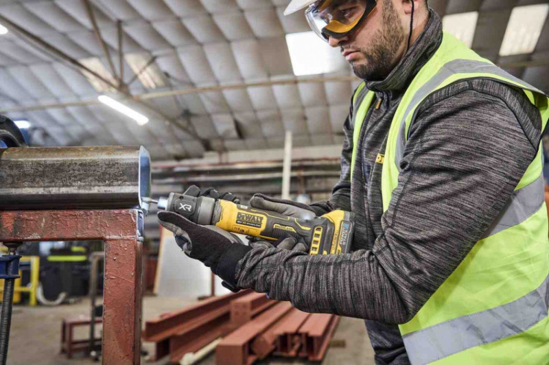 Прямошлифовальна машина акумуляторна безщіткова DeWALT DCG420N-DCG420N