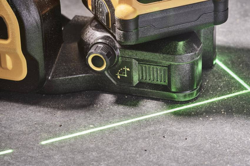 Рівень лазерний лінійний DeWALT DCE089D1G18-DCE089D1G18