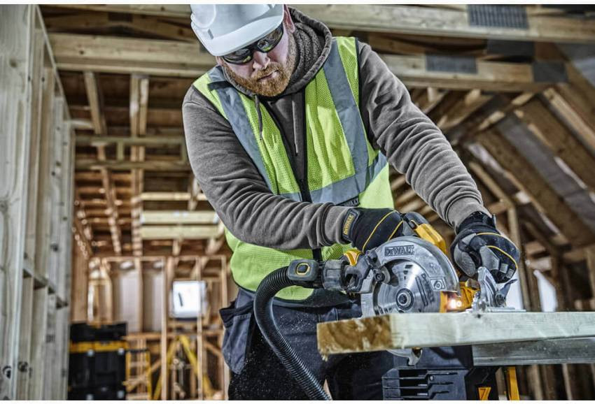 Пила дискова акумуляторна DeWALT DCS570N-DCS570N