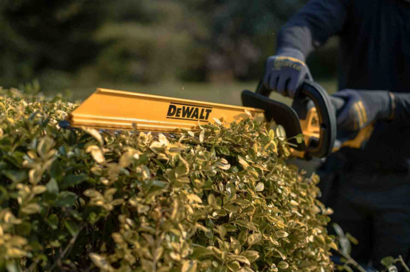 Кущоріз акумуляторний DeWALT DCMHT564P1-DCMHT564P1