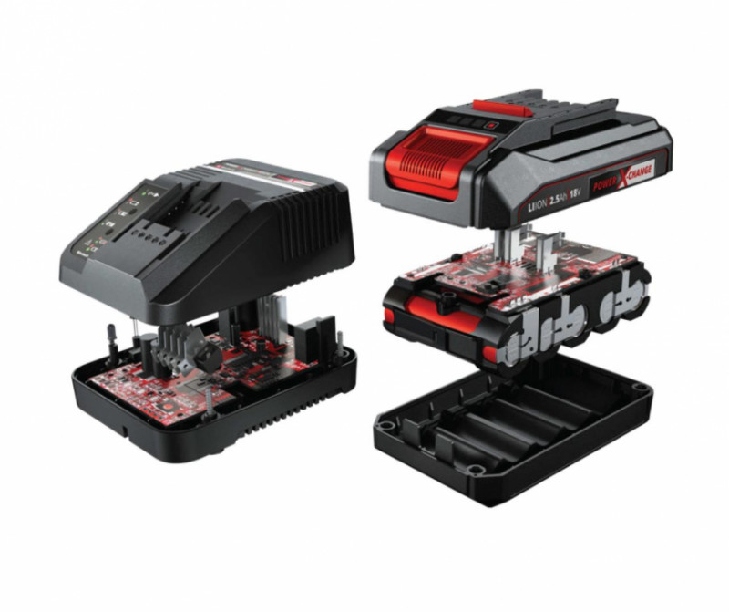 Акумулятор + зарядний пристрій 18V 2.5 Ah PXC Starter Kit (4512097)-