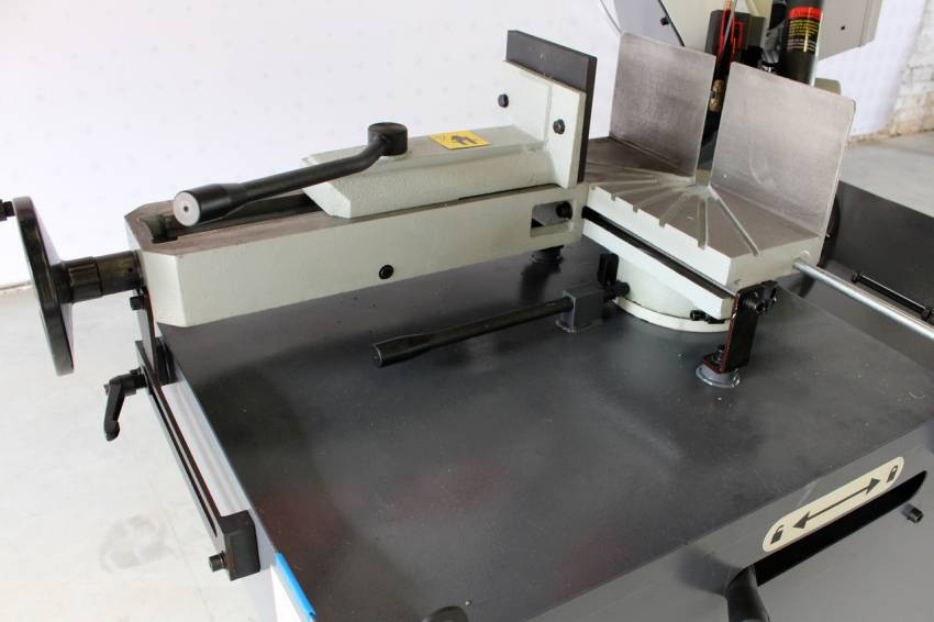 Стрічкопильний верстат CORMAK HBS 320-HBS320