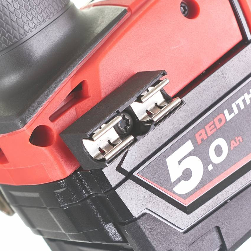 Імпульсний ударний шуруповерт акумуляторний 1/4" HEX MILWAUKEE, M18 ONEID2-502X, 226Нм (заряд.пр.,2 акум.Х5Ач, HDкейс)-4933464091