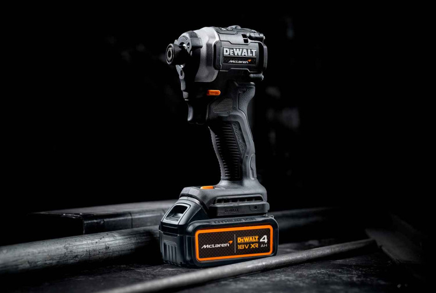 Шурупокрут ударний McLaren F1 TEAM LIMITED EDITION DeWALT DCF85MM2T-DCF85MM2T