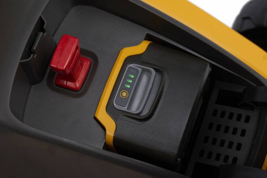 Газонокосарка акумуляторна безщіткова STIGA Collector132eKit-Collector132eKit