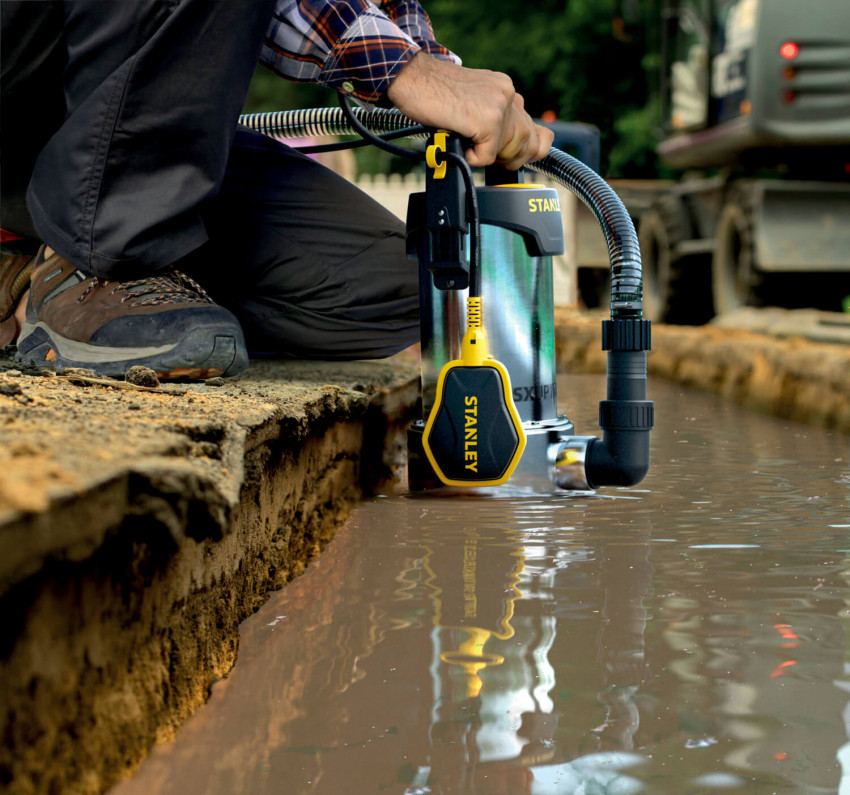 Дренажний насос електричний STANLEY SXUP750XCE-SXUP750XCE