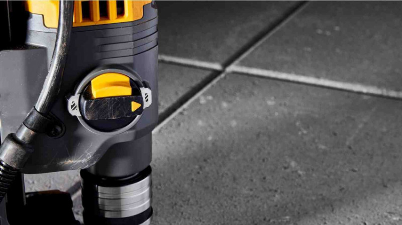 Верстат свердлильний акумуляторний безщітковий магнітний DeWALT DCD1623N-DCD1623N