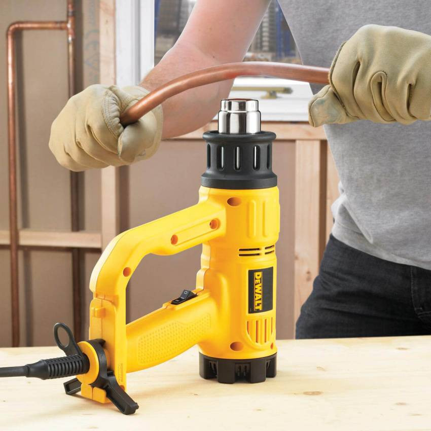 Пістолет гарячого повітря - фен мережевий DeWALT D26411-D26411