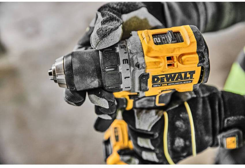 Дрель-шуруповёрт аккумуляторная бесщёточная DeWALT DCD800E1T-DCD800E1T