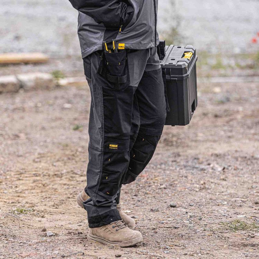 Штани DeWALT DWC147-004-3231-DWC147-004-3231