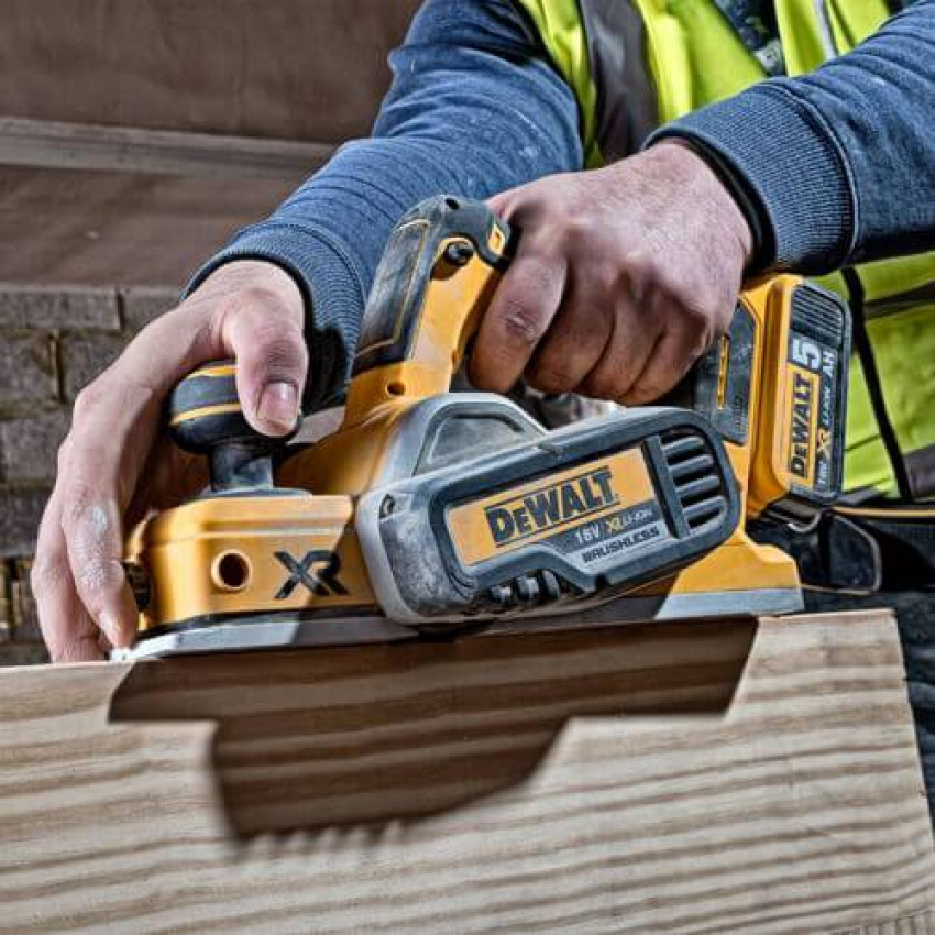 Рубанок акумуляторний безщітковий DeWALT DCP580NT-DCP580NT