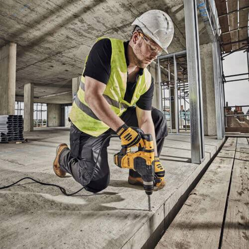 Перфоратор мережевий SDS-Plus DeWALT D25333K-D25333K