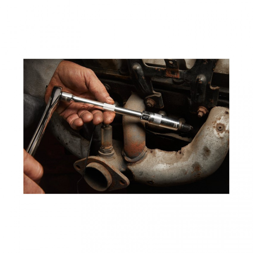 Торцева головка свічна 3/8'' 16 мм MILWAUKEE-4932480675