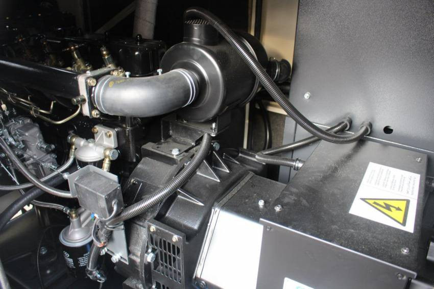 Дизельний генератор UNIVERSAL YANGDONG UND-YD 35 KVA-UND-YD35