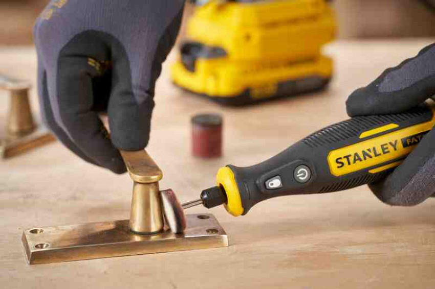 Паяльник акумуляторний STANLEY FATMAX SFMCE040B-SFMCE040B