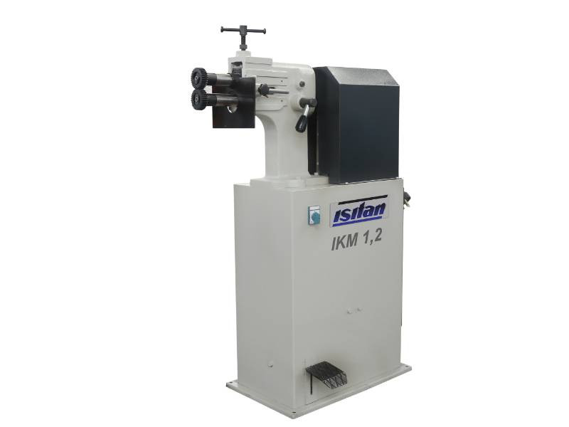 Відбортовочний верстат з регулюванням швидкості Isitan IKM 1.2-IKM1.2